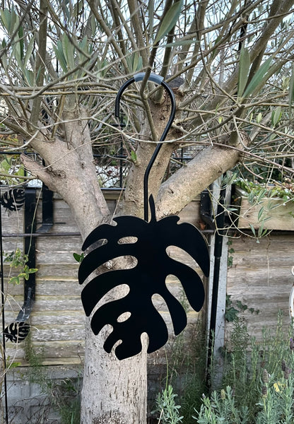Decorative hanging leaf