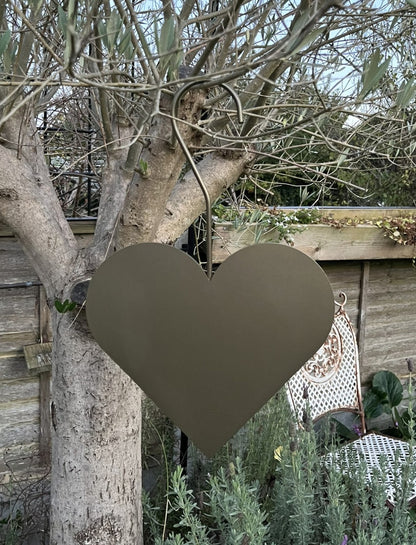 Decorative hanging heart