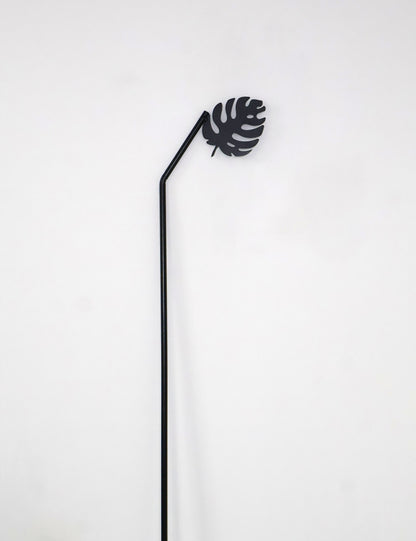 Standing leaf hook